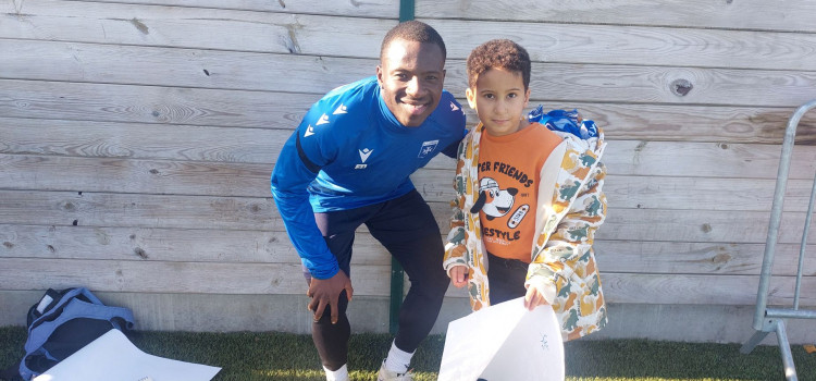 Des jeunes supporters heureux !