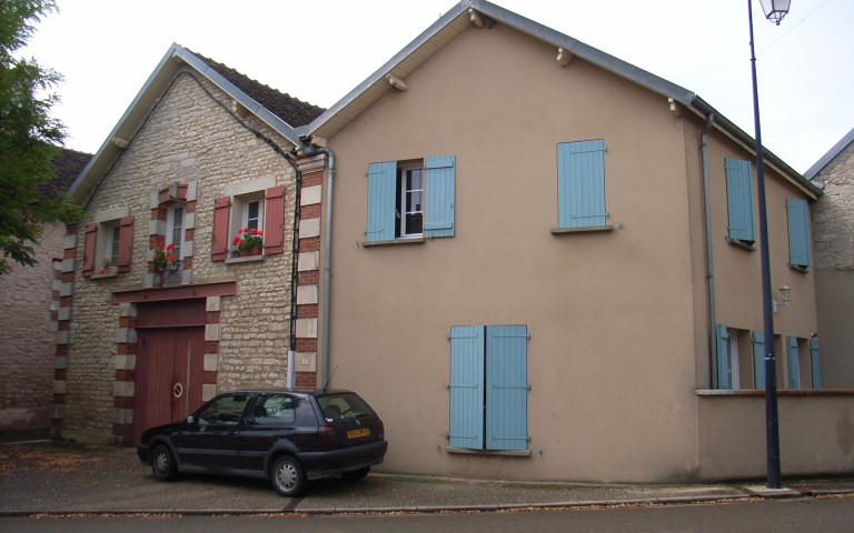 AuxR_Logis - Résidence du Pont 2 - Épineuil